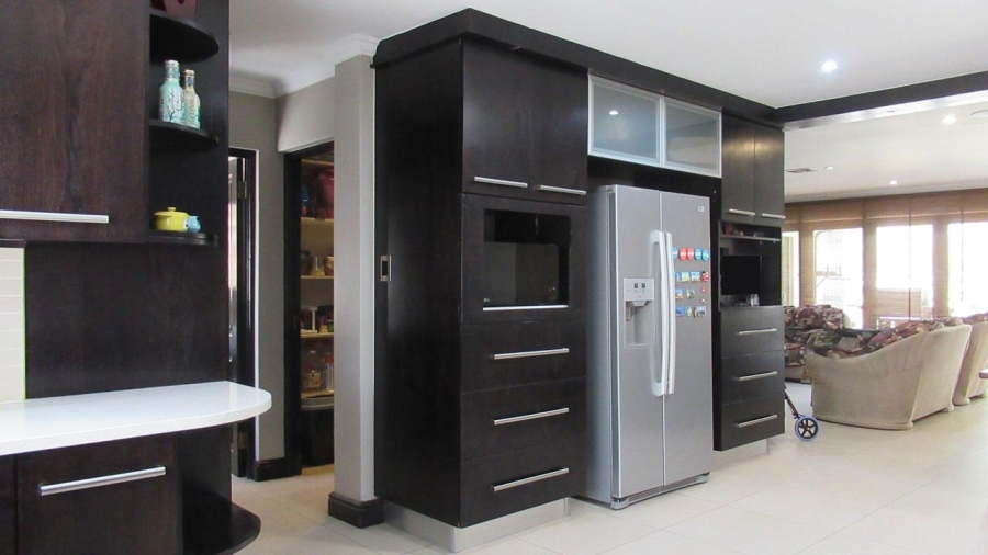 3 Bedroom Property for Sale in Glenvista Gauteng