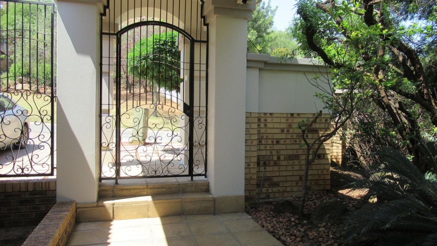 3 Bedroom Property for Sale in Glenvista Gauteng