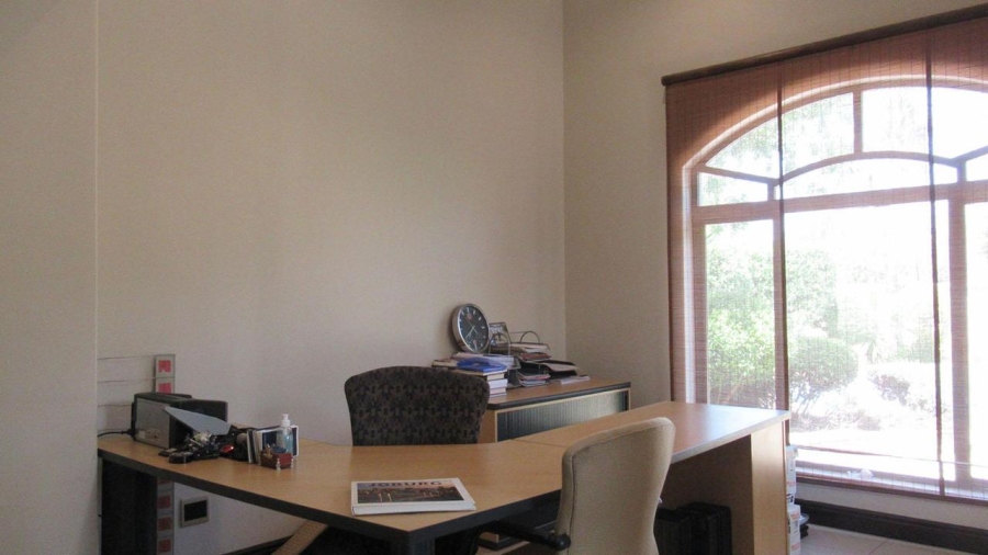 3 Bedroom Property for Sale in Glenvista Gauteng