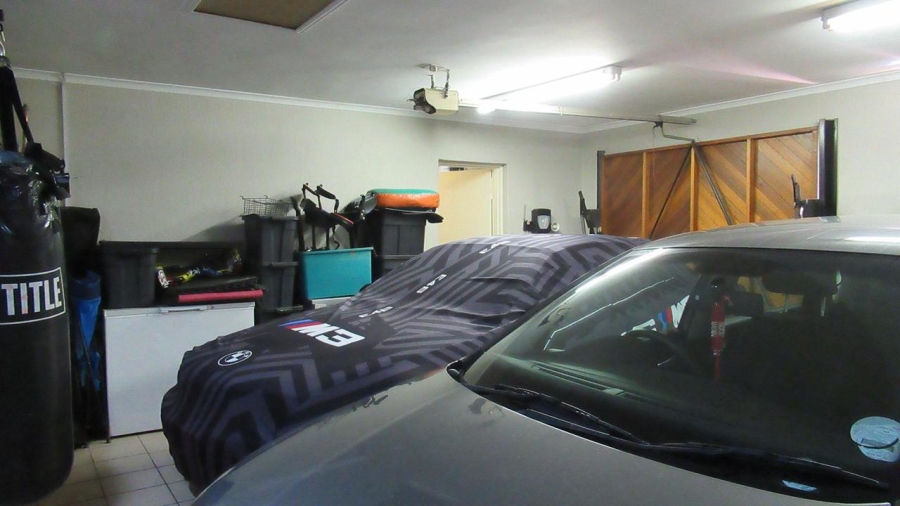 3 Bedroom Property for Sale in Glenvista Gauteng