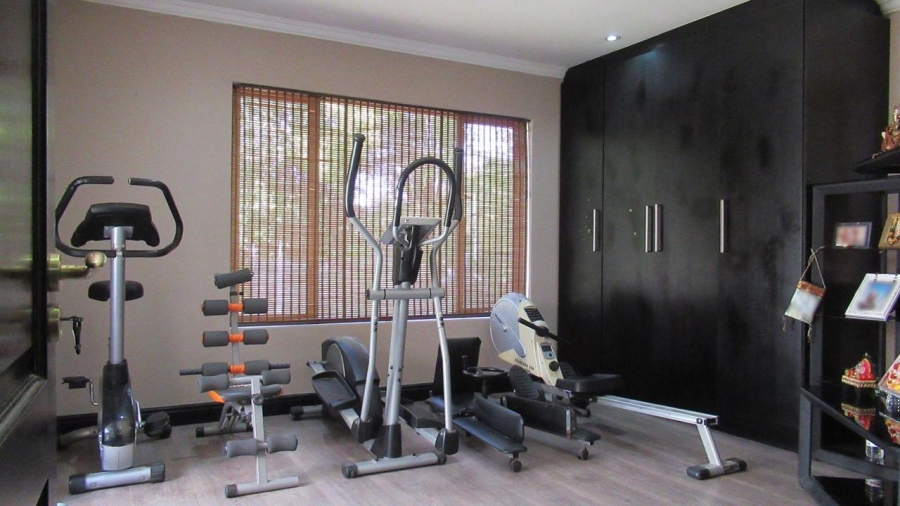 3 Bedroom Property for Sale in Glenvista Gauteng