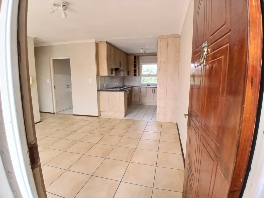 2 Bedroom Property for Sale in South Crest Gauteng