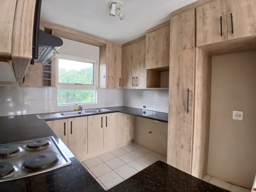 2 Bedroom Property for Sale in South Crest Gauteng