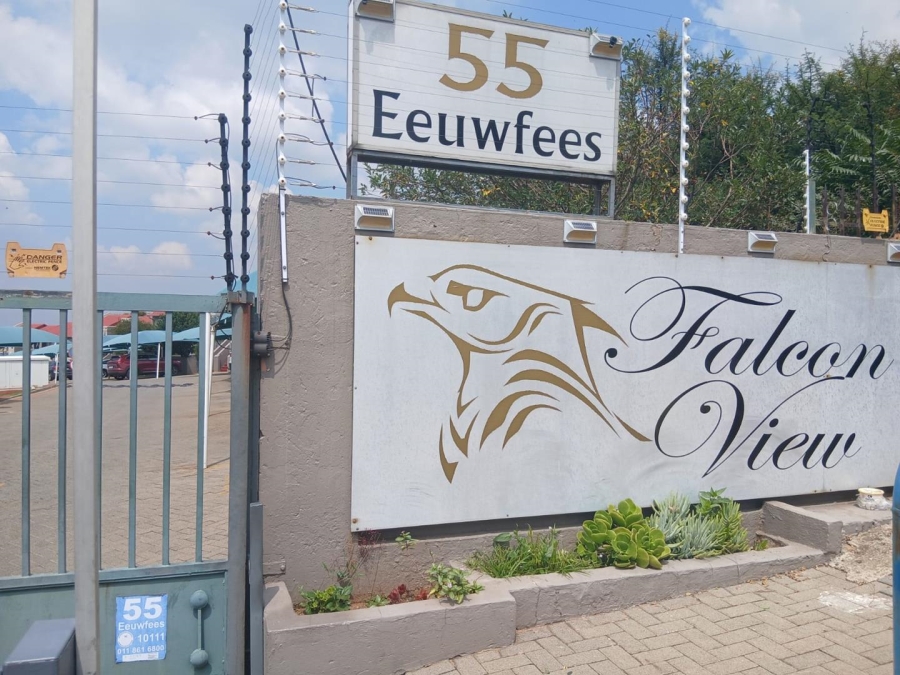 2 Bedroom Property for Sale in South Crest Gauteng