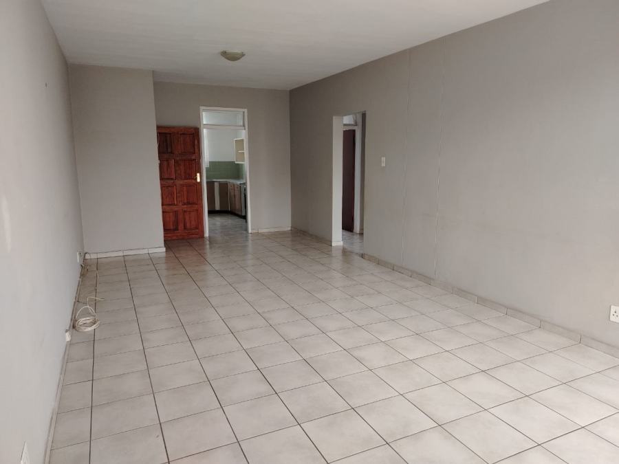 2 Bedroom Property for Sale in South Crest Gauteng