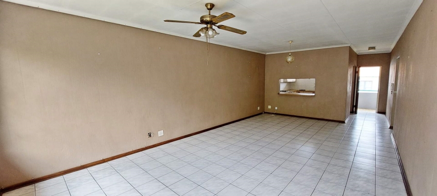 2 Bedroom Property for Sale in Verwoerdpark Gauteng