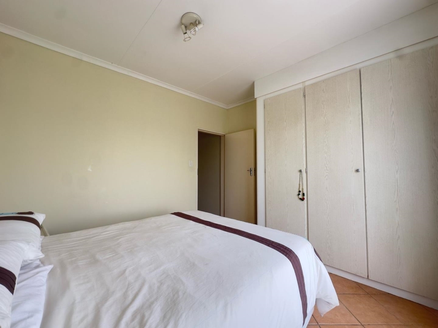 2 Bedroom Property for Sale in Mooikloof Ridge Gauteng