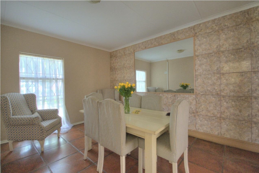 3 Bedroom Property for Sale in Brackendowns Gauteng