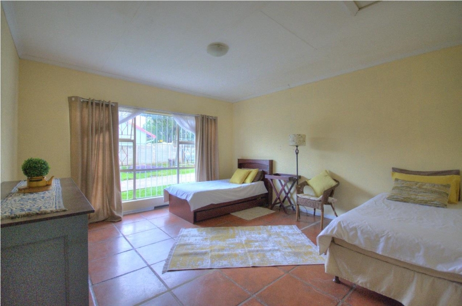 3 Bedroom Property for Sale in Brackendowns Gauteng