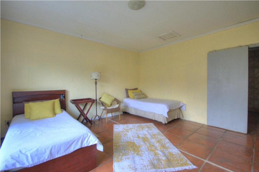 3 Bedroom Property for Sale in Brackendowns Gauteng