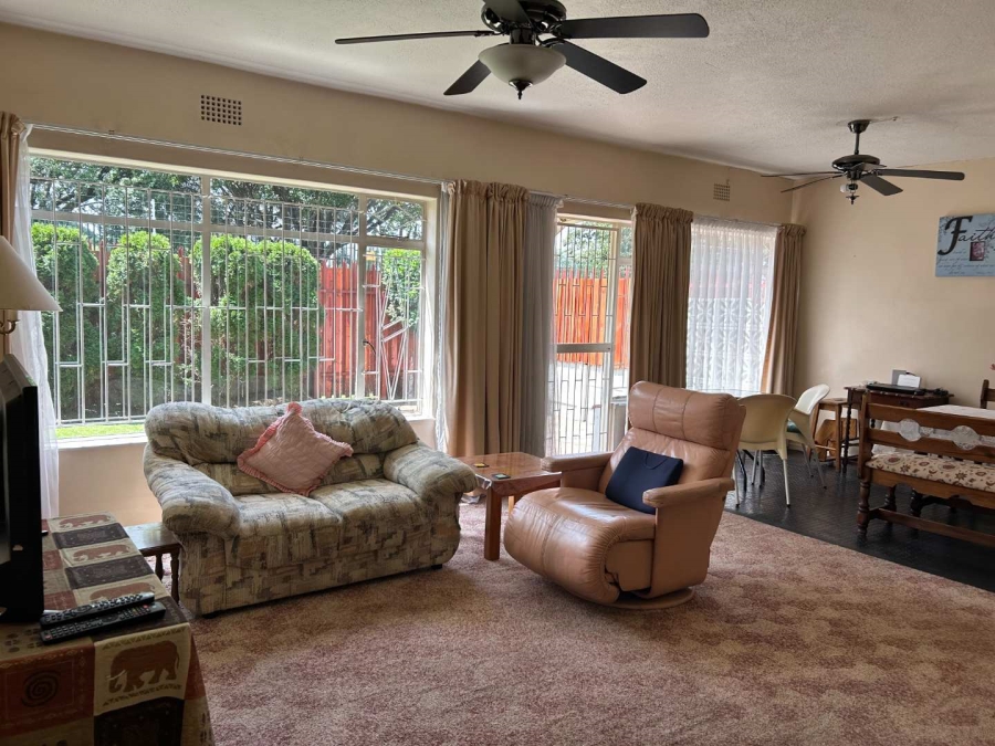 2 Bedroom Property for Sale in Farrarmere Gauteng