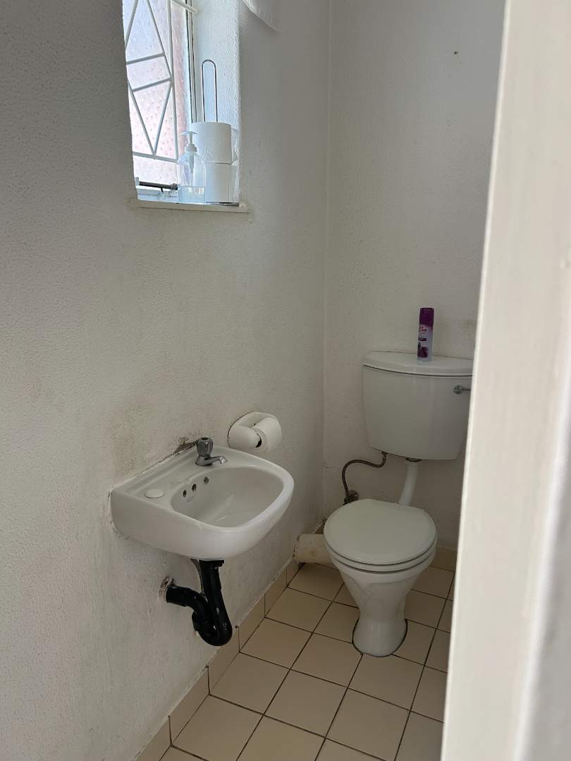 2 Bedroom Property for Sale in Farrarmere Gauteng