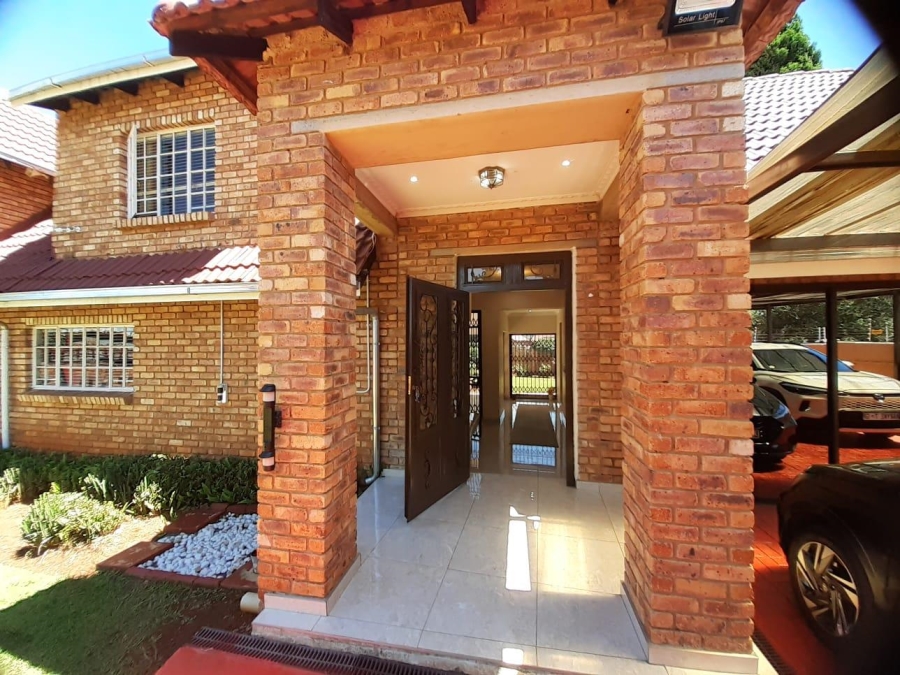 3 Bedroom Property for Sale in Klippoortje Gauteng