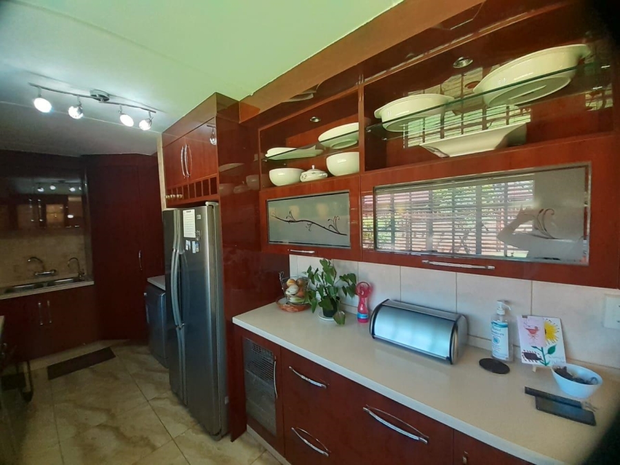 3 Bedroom Property for Sale in Klippoortje Gauteng