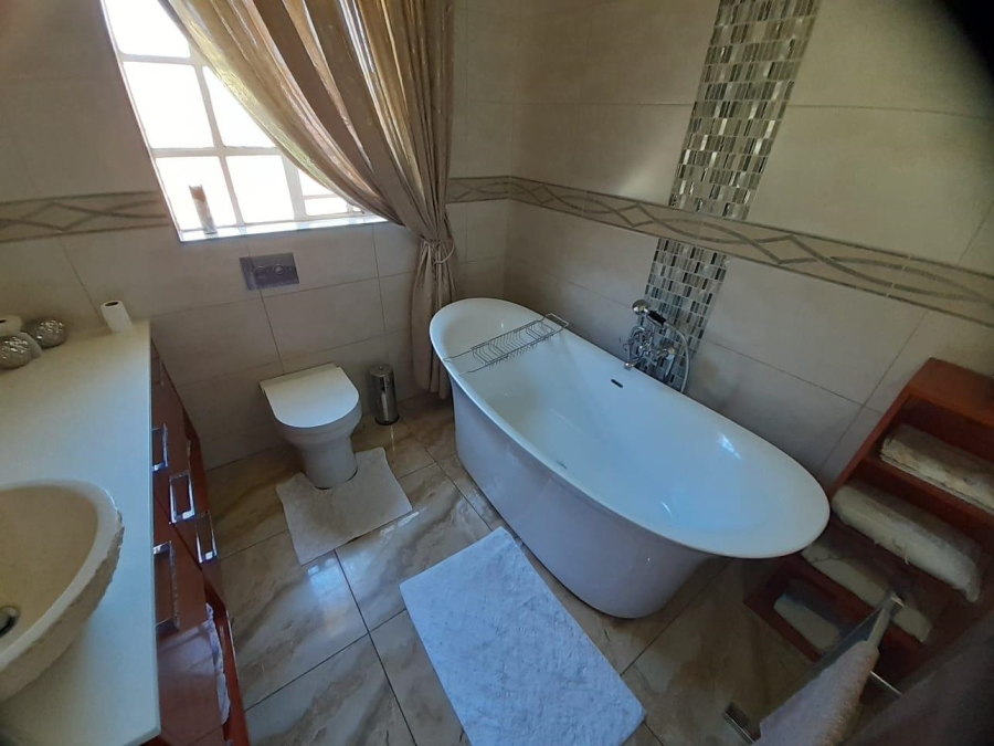 3 Bedroom Property for Sale in Klippoortje Gauteng