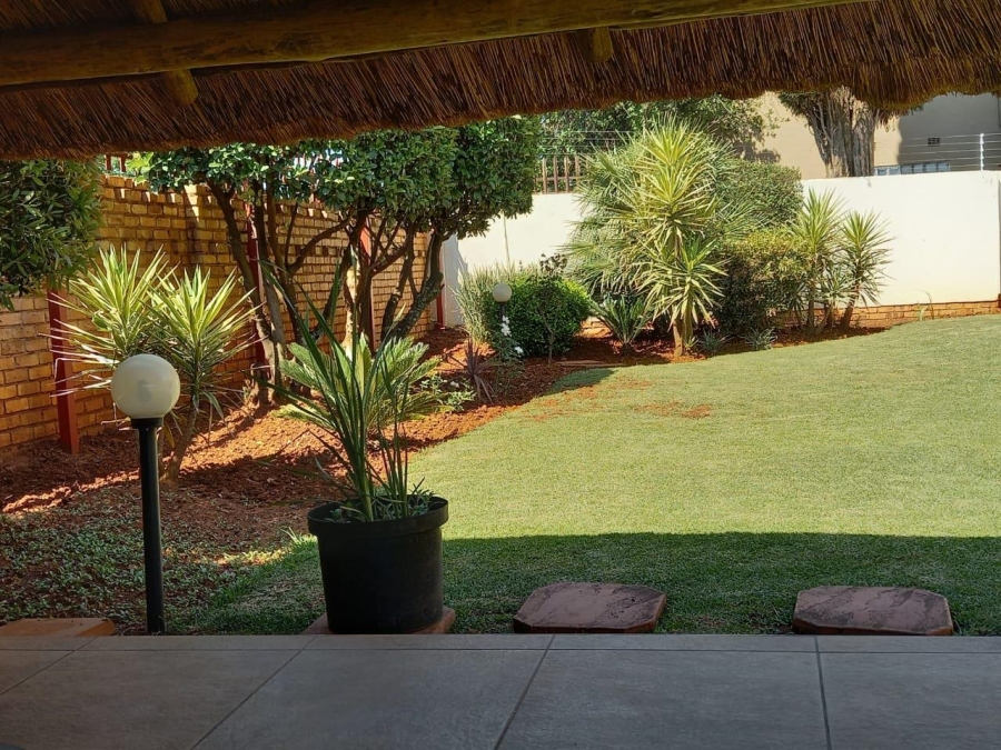 3 Bedroom Property for Sale in Klippoortje Gauteng