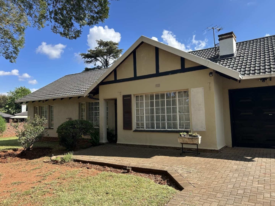 3 Bedroom Property for Sale in Dersley Gauteng