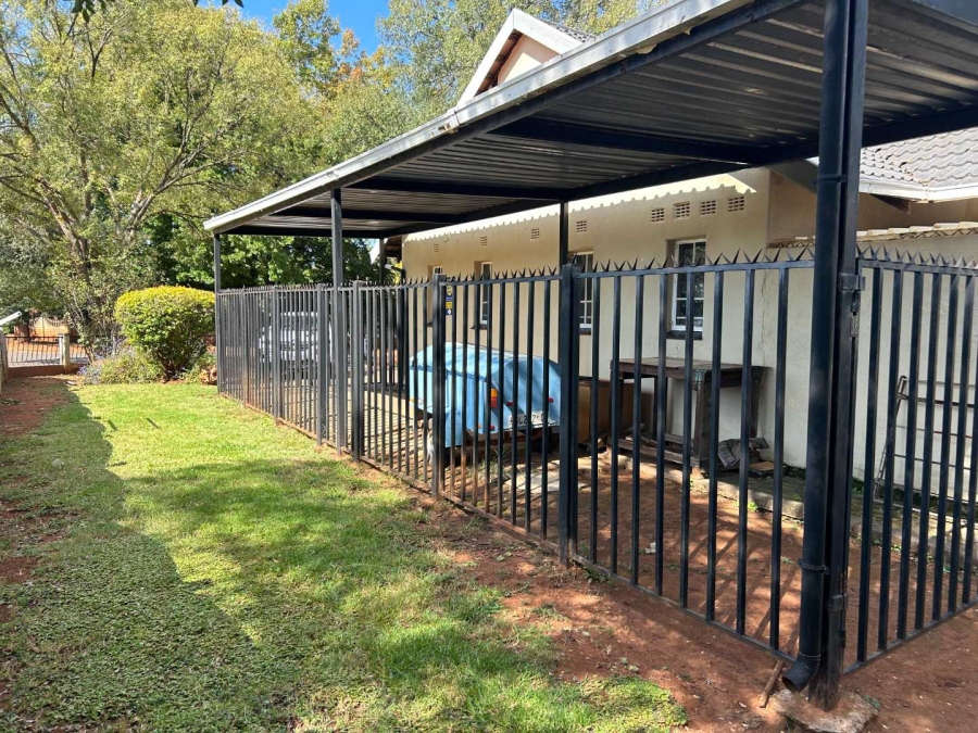 3 Bedroom Property for Sale in Dersley Gauteng