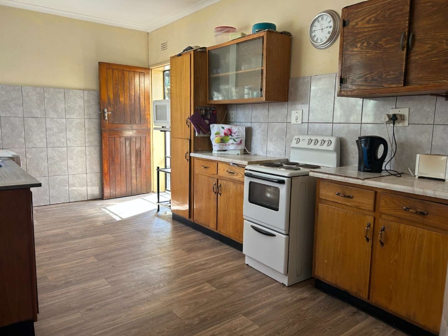 3 Bedroom Property for Sale in Dersley Gauteng