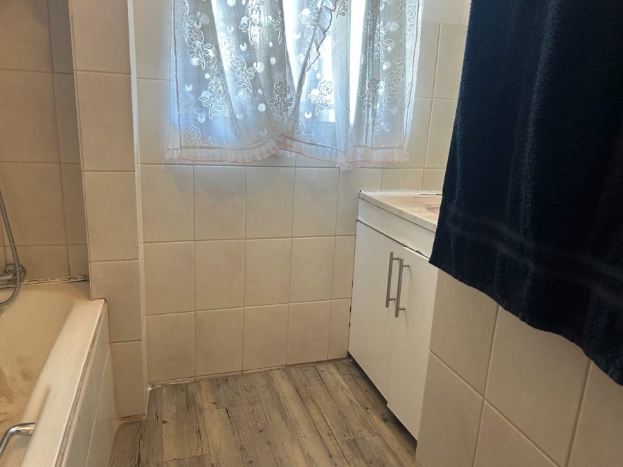 3 Bedroom Property for Sale in Dersley Gauteng