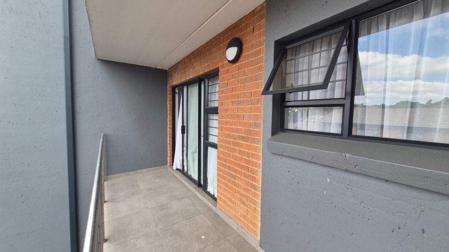 1 Bedroom Property for Sale in Rembrandt Park Gauteng