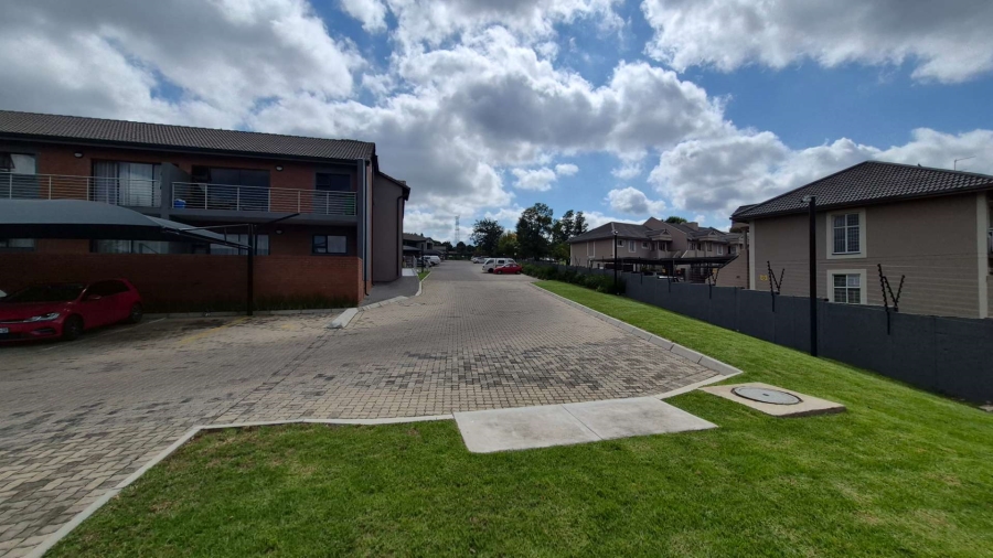 1 Bedroom Property for Sale in Rembrandt Park Gauteng