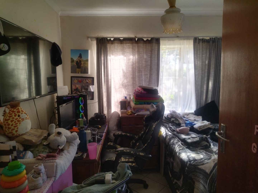 3 Bedroom Property for Sale in Florauna Gauteng