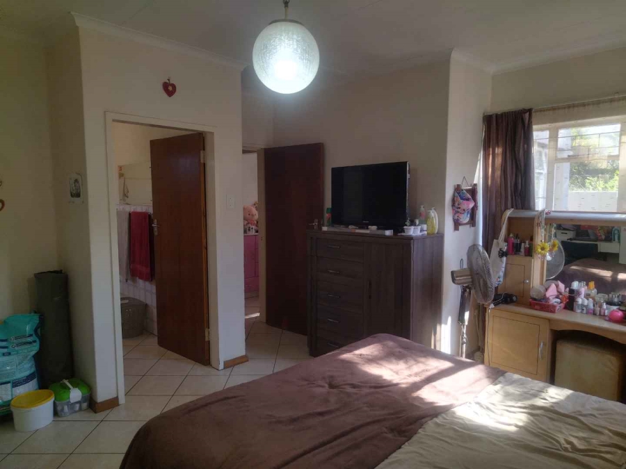 3 Bedroom Property for Sale in Florauna Gauteng