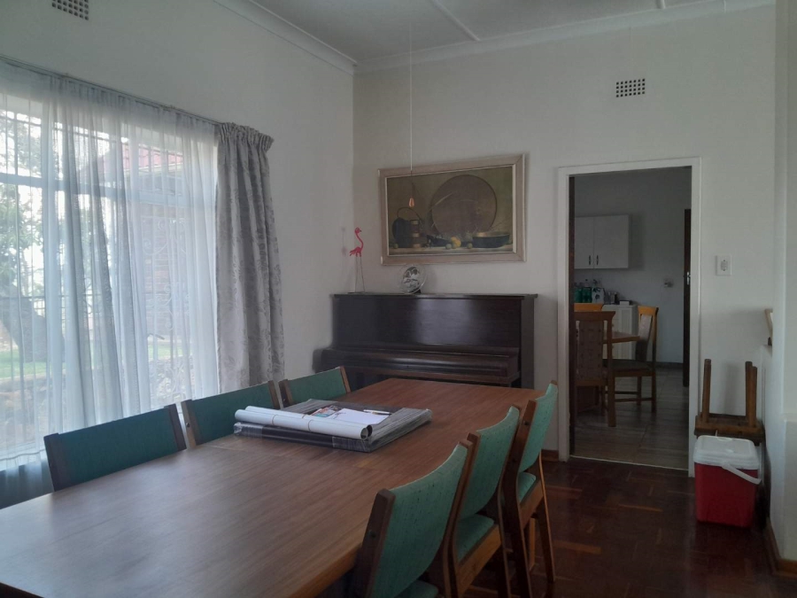 4 Bedroom Property for Sale in Linmeyer Gauteng