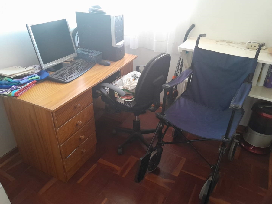 4 Bedroom Property for Sale in Linmeyer Gauteng