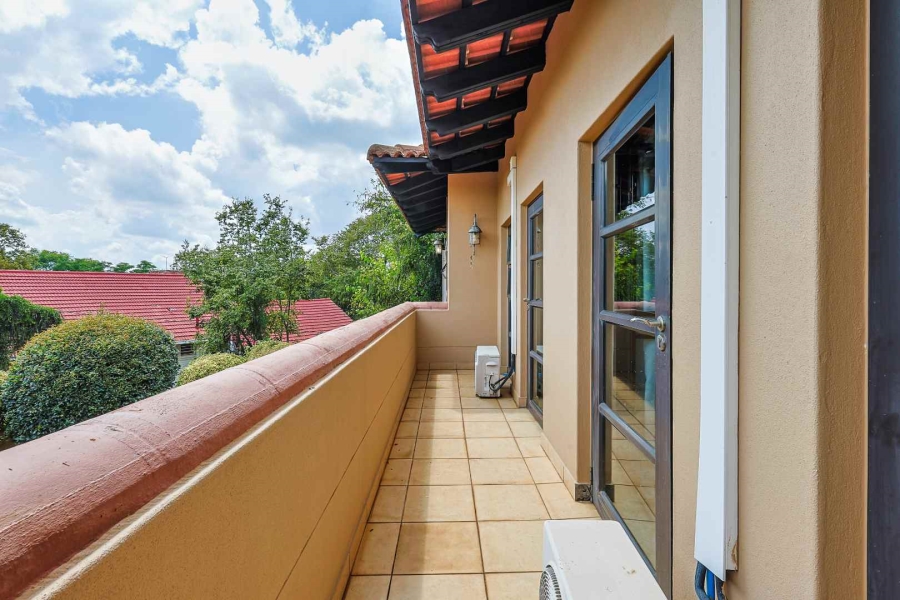 5 Bedroom Property for Sale in Waterkloof Ridge Gauteng