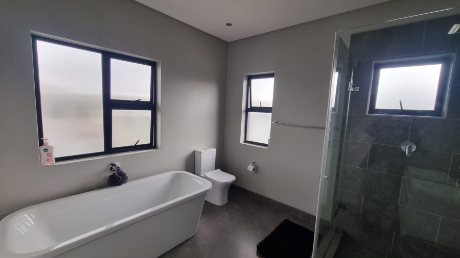 To Let 3 Bedroom Property for Rent in Olivedale Gauteng