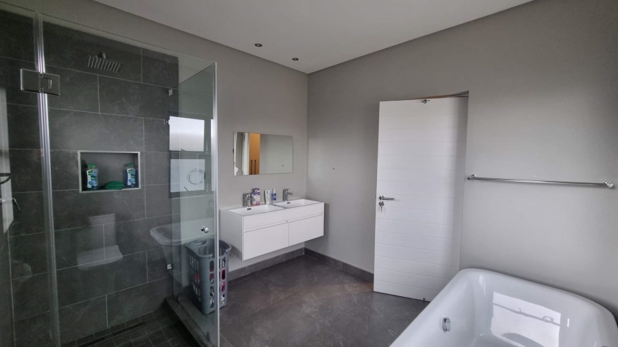 3 Bedroom Property for Sale in Olivedale Gauteng