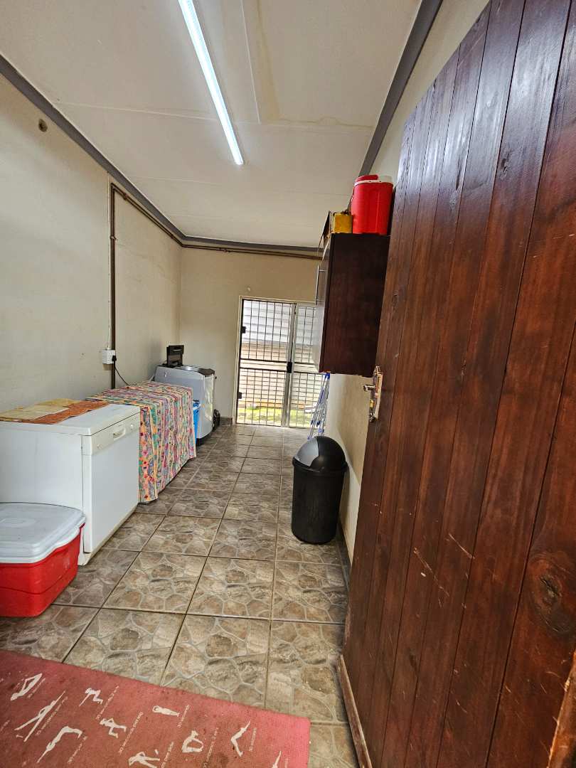 3 Bedroom Property for Sale in Dorandia Gauteng