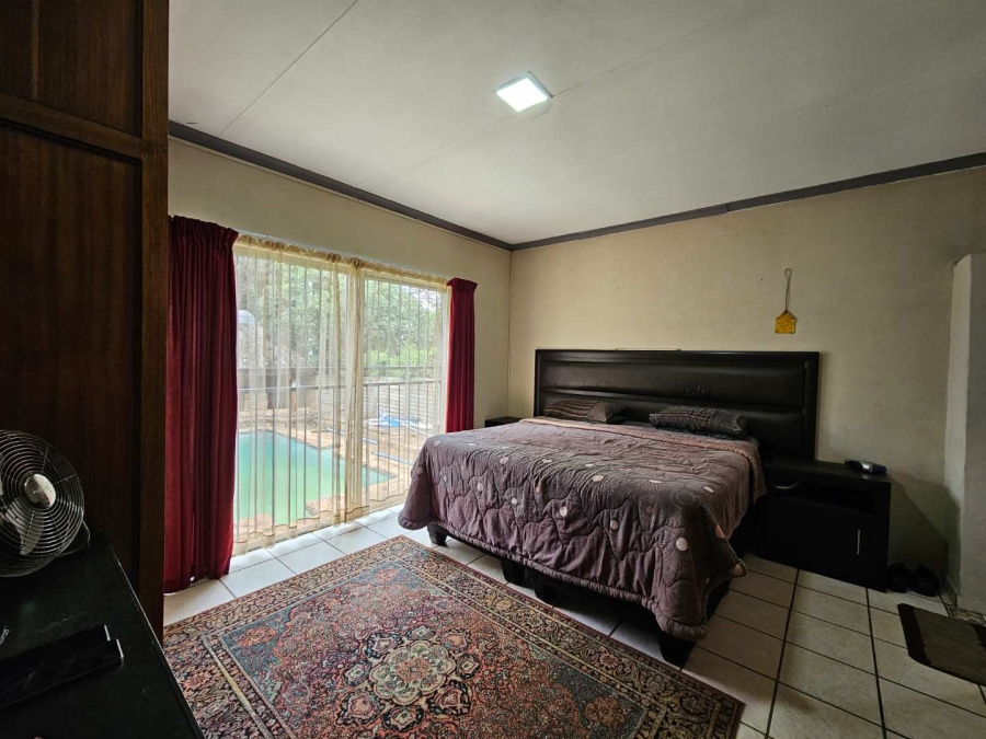 3 Bedroom Property for Sale in Dorandia Gauteng