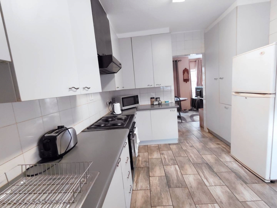 2 Bedroom Property for Sale in Birchleigh Gauteng