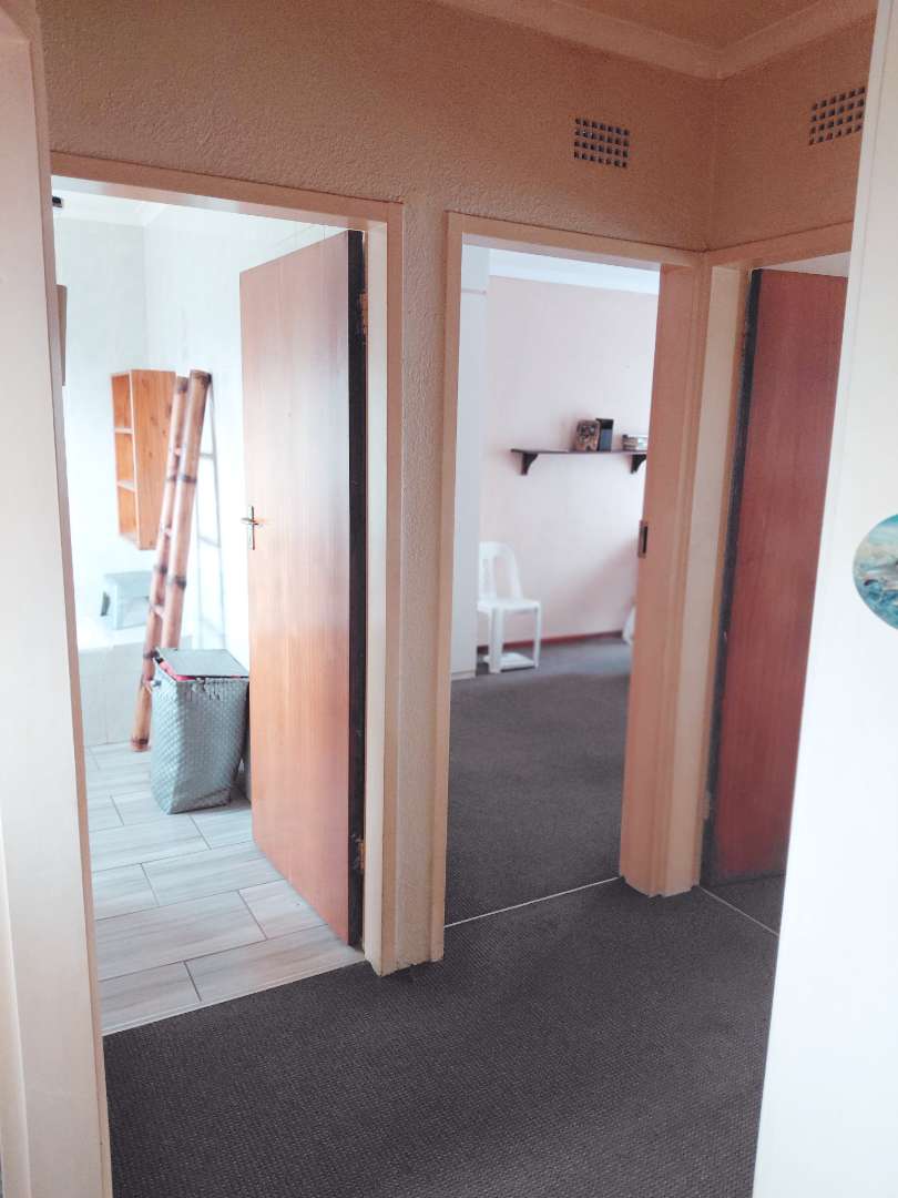 2 Bedroom Property for Sale in Birchleigh Gauteng