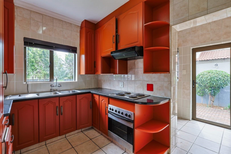 To Let 4 Bedroom Property for Rent in Willow Acres Gauteng