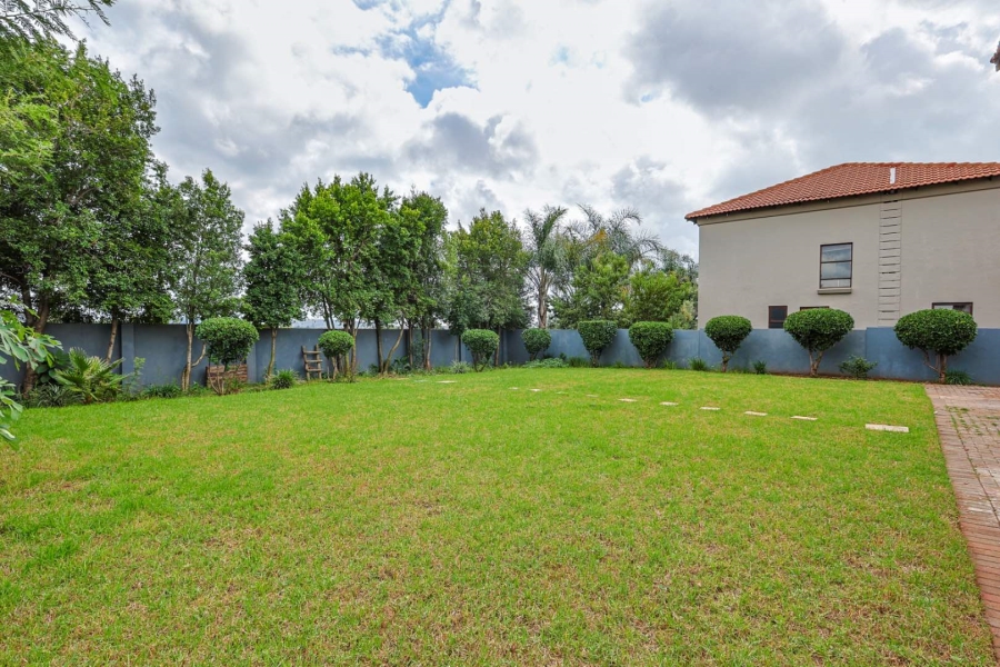 To Let 4 Bedroom Property for Rent in Willow Acres Gauteng