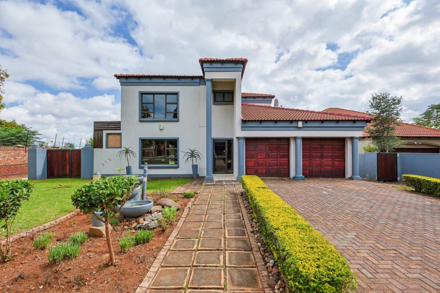 To Let 4 Bedroom Property for Rent in Willow Acres Gauteng