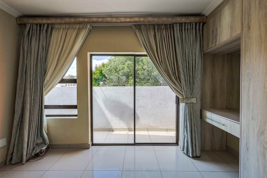 3 Bedroom Property for Sale in Olympus AH Gauteng