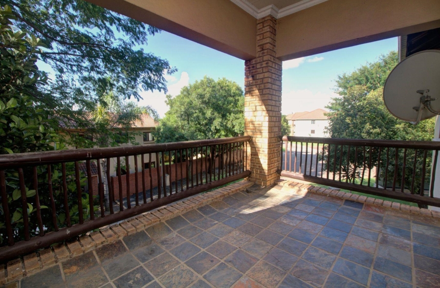 2 Bedroom Property for Sale in Willowbrook Gauteng