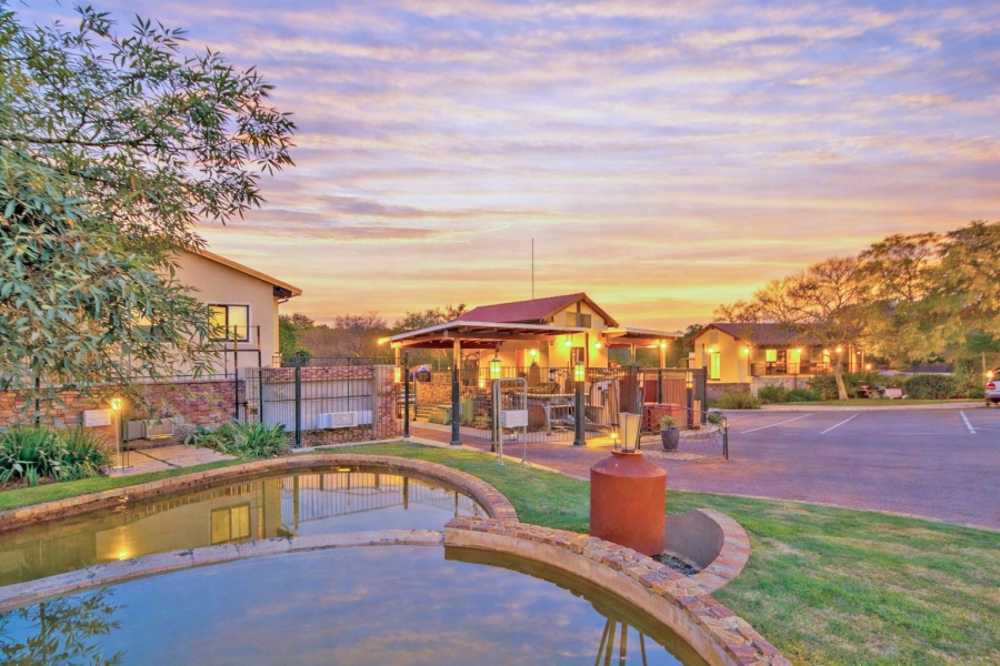 2 Bedroom Property for Sale in Willowbrook Gauteng