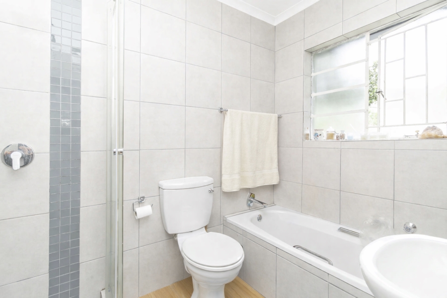 3 Bedroom Property for Sale in Northwold Gauteng