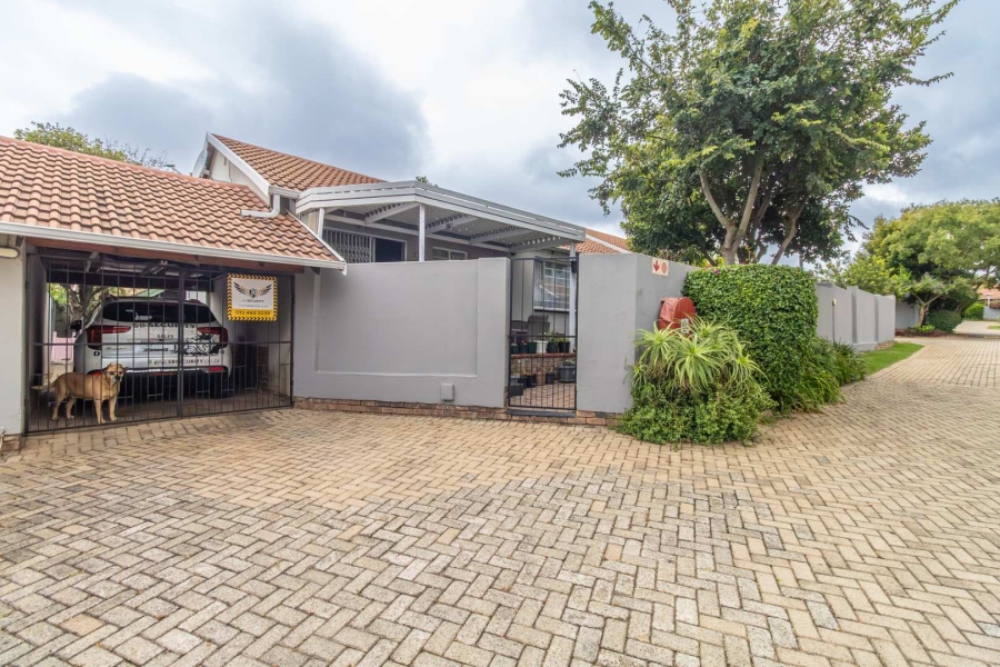 3 Bedroom Property for Sale in Northwold Gauteng