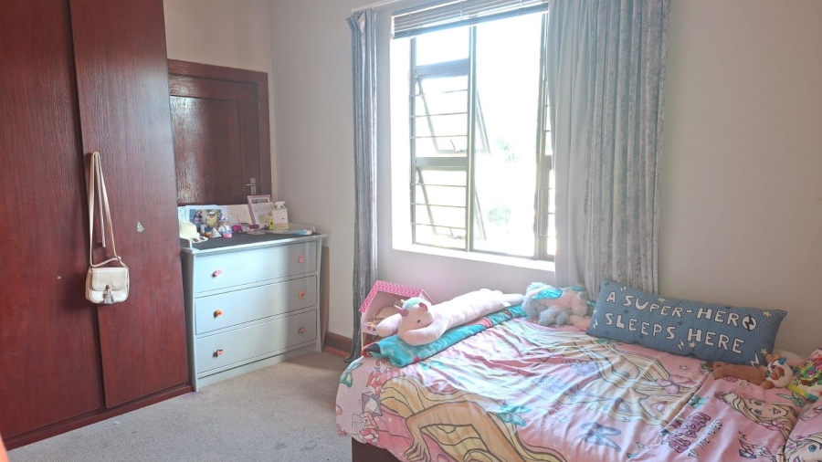 6 Bedroom Property for Sale in Sydenham Gauteng