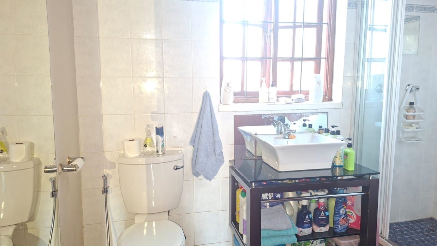 6 Bedroom Property for Sale in Sydenham Gauteng