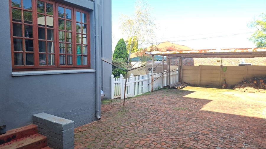 6 Bedroom Property for Sale in Sydenham Gauteng