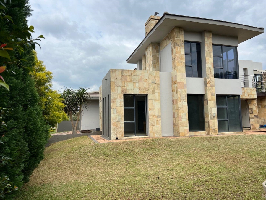 To Let 3 Bedroom Property for Rent in Lombardy Estate Gauteng