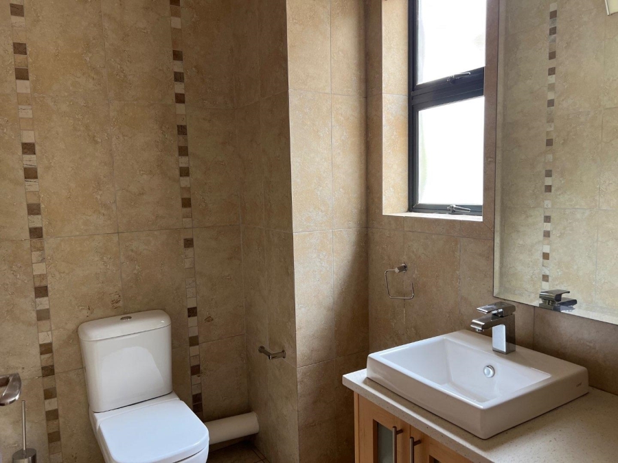 To Let 3 Bedroom Property for Rent in Lombardy Estate Gauteng